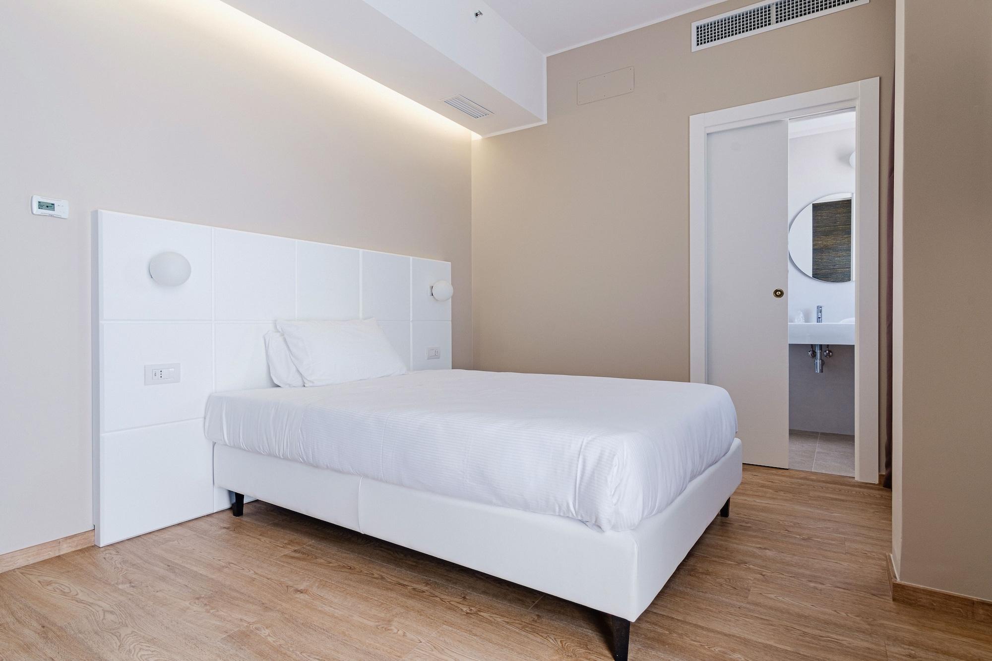 Hotel Boston Bari Luaran gambar