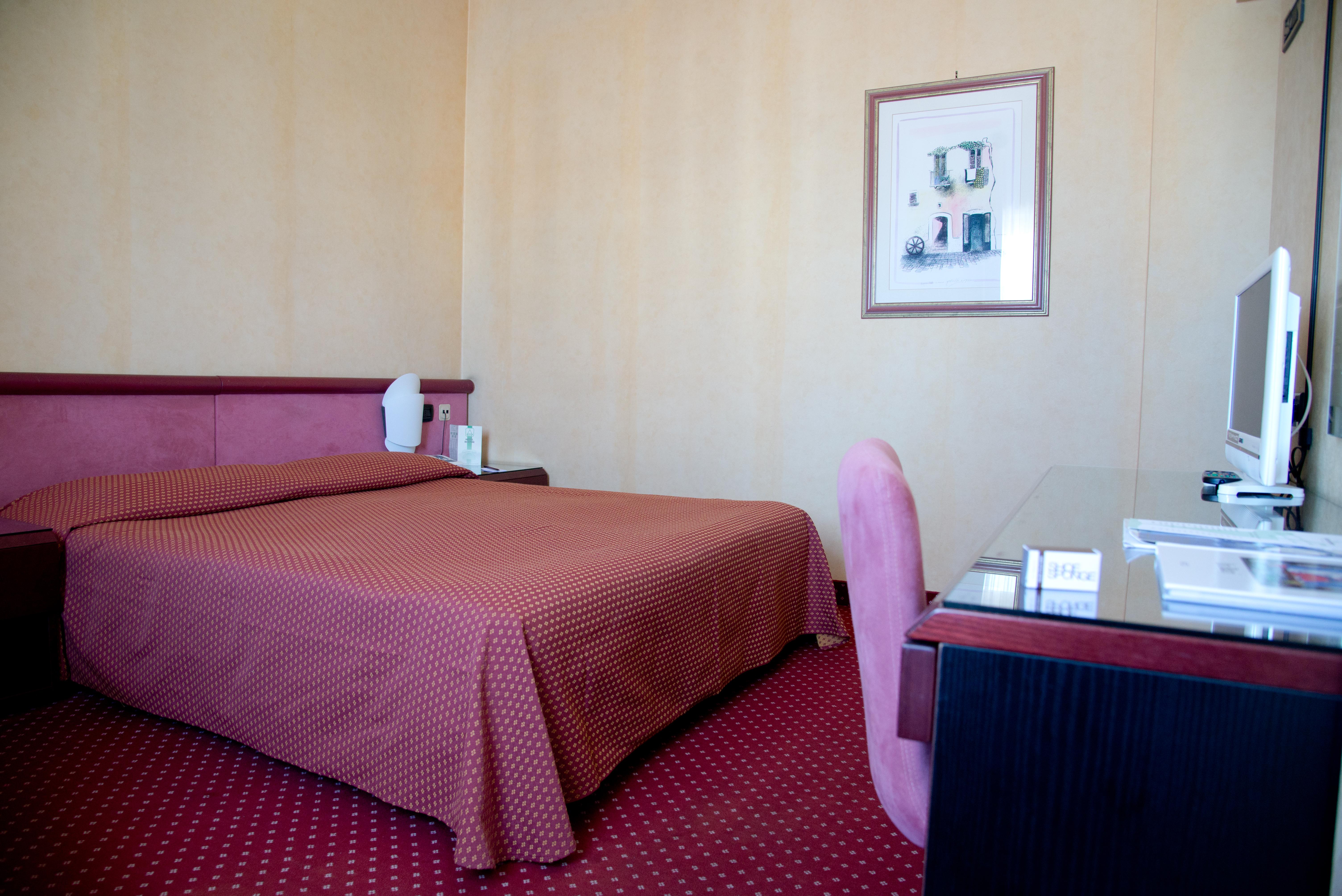 Hotel Boston Bari Luaran gambar