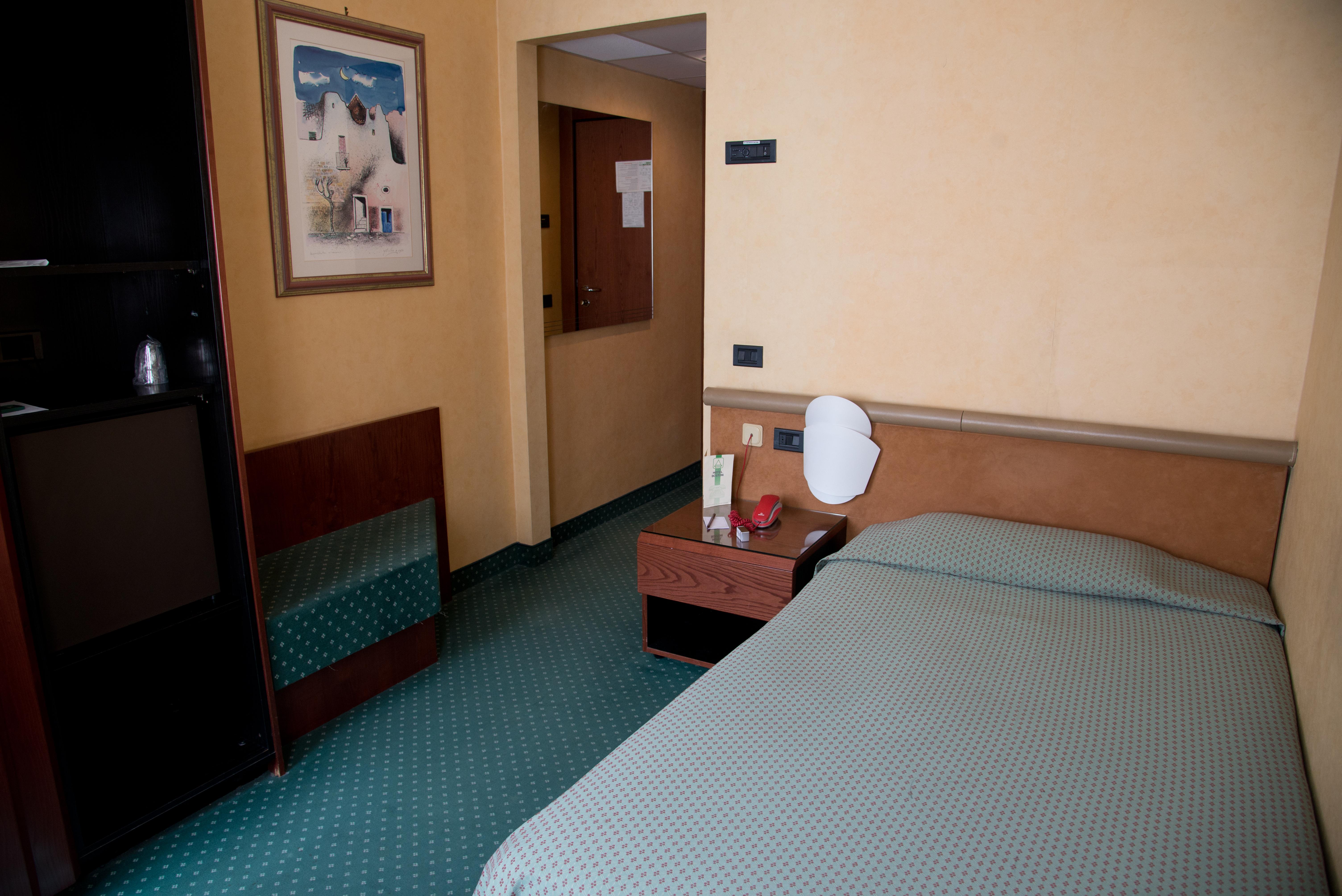 Hotel Boston Bari Luaran gambar